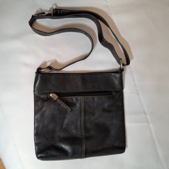 Tignanello Black Leather Messenger Shoulder Bag - Picture 4 of 9